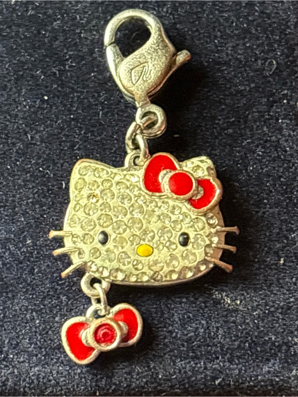 Swarovski , Sanrio Hello Kitty Crystal Ribbon Charm -2011